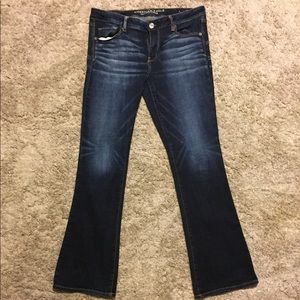 American Eagle Skinny Kick jeans